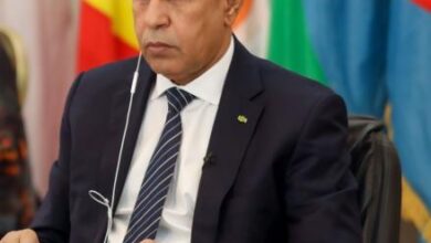 صورة بدأ العد التنازلي نحو تعديل وزاري قد يطيح بأغلب أعضاء الحكومة