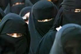 صورة عرفات: الهجوم على مقر جمعية للزواج السري….تفاصيل