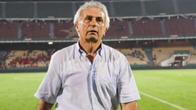 صورة مدرب المغرب يفاجئ وسائل الإعلام بعد خسارة “أسود الأطلس” أمام مصر
