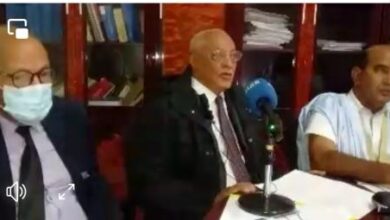 صورة تفاصيل .. منع محامي جزائري متعهد في ملف “عزيز” من لقاءه