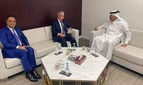 صورة الدوحة: وزير الثقافة يبحث مع رئيس الوزراء القطري علاقات التعاون