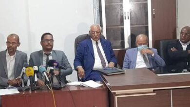 صورة دفاع ولدعبد العزيز: موكلنا يتعرض لوعكة صحية منذ الاربعاء الماضي