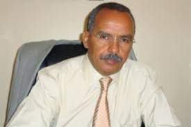 صورة ولد باية يتخلى عن منصبه في MSP لصالح العقيد السابق ولد بابمين