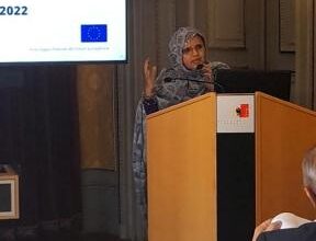 صورة رئيسة جهة نواكشوط تستعرض بجنيف أبرز التحديات التنموية لمدينة نواكشوط