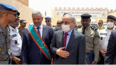 صورة وزير الداخلية في زيارة لنواكشوط الشمالية .. تفاصيل
