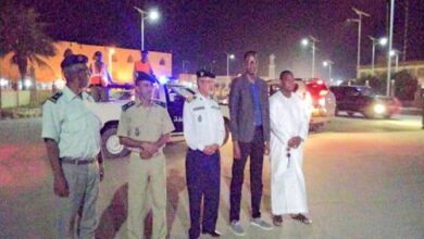 صورة والي آدرار يطلع على اجراءات تأمين الأسواق في ظل اقتناء المواطنين لحاجيات العيد