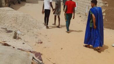 صورة نجاة عائلة من حريق منزلها في حي الفلوجة بنواكشوط