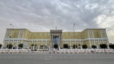 صورة بدء جلسة علنية في البرلمان للرد على أربعة أسئلة شفوية