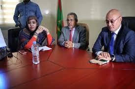صورة وزير الثقافة خلال زيارته لسلطة تنظيم الإشهار