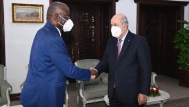 صورة رسالة خطية من الرئيس الموريتاني لنظيره الجزائري