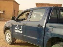 صورة نقل مصابين سقطوا في صراع قبلي بمنطقة أم أعشيش