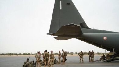 صورة فرنسا تعلن اكتمال عملية مغادرة قواتها للأراضي المالية
