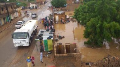 صورة لجنة الطوارئ..وفيات وأضرار مادية جراء الأمطار والسيول