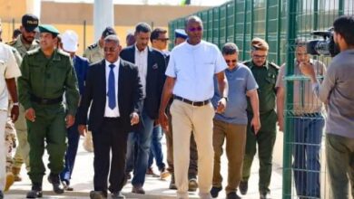 صورة وزير الاسكان يؤدي زيارة لمشاريع قيد الانشاء فى مدينة روصو