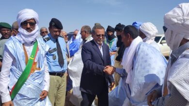 صورة وزير الزراعة يختتم من يغرف جولته الاستطلاعية في آدرار .. صورة
