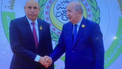 صورة وصول الرئيس غزواني لقاعة القمة العربية بالجزائر (صورة)
