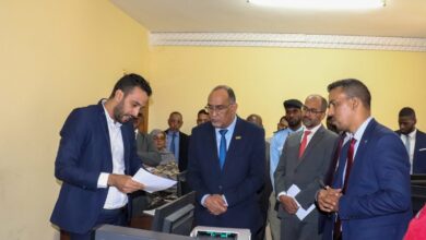 صورة وزير المالية يعلن عن استصدار وثائق عقارية مؤمنة