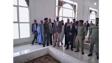صورة وزير الإسكان يتفقد مقر المجلس الجهوي بآدرار قيد الإنجاز