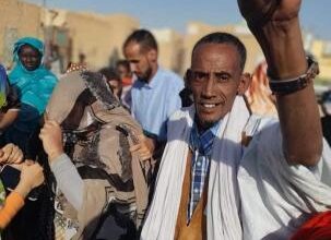 صورة اطلاق سراح بنت ابنيجارة بحرية مؤقتة بعد دفعها كفالة 10 ملايين أوقية