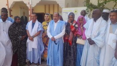 صورة عزيز يشارك في اجتماع لقيادة حزب الرباط