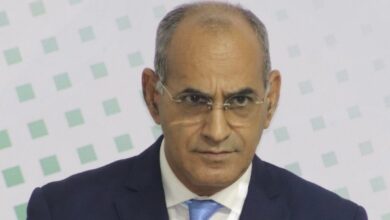 صورة الحكومة: حرية العمل الحزبي مكفولة ما لم تشوش على المسار القضائي