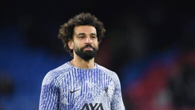 صورة رغبة ميسي تعيد صلاح إلى حسابات سان جيرمان