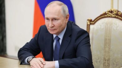 صورة بوتين: شطبنا 20 مليار دولار عن إفريقيا وقد نرسل لها القمح مجانا