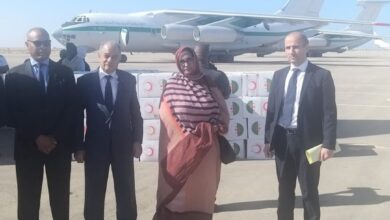 صورة الجزائر ترسل ثلاث طائرات شحن محملة بالمواد الغذائية لموريتانيا (صور)