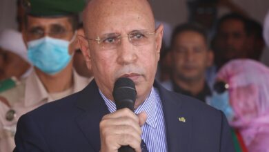 صورة غزواني يعزي في “شهداء القوات المسلحة” ويهنئ المؤسستين العسكرية والأمنية