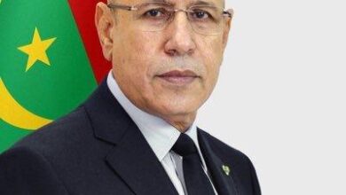 صورة غزواني يهنئ بمناسبة رمضان ويصدر قرارا بتغيير الدوام