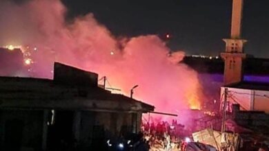 صورة خسائر مادية بعشرات الملايين خلفها حريق سوق السبخ