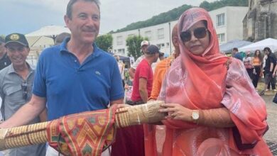 صورة المكتب الوطني للسياحة يشارك في اليوم الدولي للجمل في مدن فرنسية