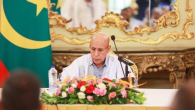 صورة غزواني يأمر بتعميم المنحة على الطالبات الموريتانيات بمصر
