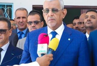 صورة وزير المياه: القطاع لا توجد فيه أية مشاريع متعطلة حاليا