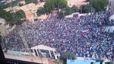 صورة نيامي: الآلاف يتظاهرون دعما للانقلاب على بازوم