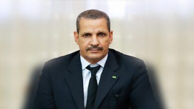 صورة وزير التجارة يتوجه إلى القاهرة