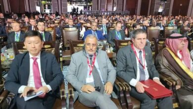 صورة وزير التجهيز يلقي كلمة في فعاليات المؤتمر الثالث للطيران و الوقود البديل