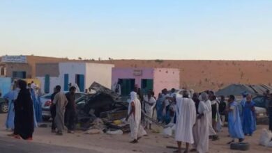 صورة وفاة شخص وإصابة أربعة آخرين في حادث سير عند مدخل واد الناقة