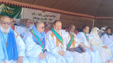 صورة ساكنة ادرار تستقبل السيدة الأولى في أطار