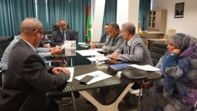 صورة اللجنة المكلفة باختيار أطباء الحجيج تجتمع لتحديد معايير الإنتقاء