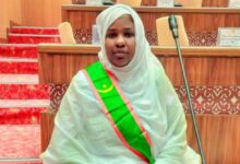 صورة الشرطة الموريتانية توقف البرلمانية مريم بنت الشيخ