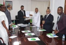 صورة توقيع دفتر التزامات مع قناة موريتانيا المستقلة “قمم”