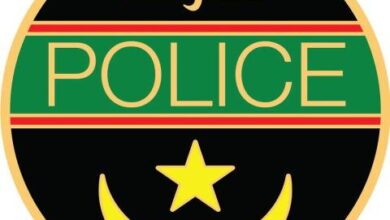 صورة شرطة ازويرات تلقي القبض على مشتبه به فى قتل المرحوم سيديا محمد الشيخ احمد