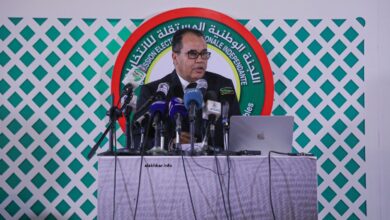صورة لجنة الانتخابات: المعدات الانتخابية وصلت لجميع الولايات