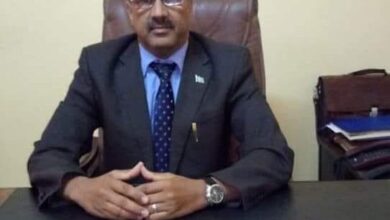 صورة الإطار *دحمد تكدي* المدير المساعد لمستشفى الشيخ زايد يدعم المرشح غزواني على مستوى ادرار