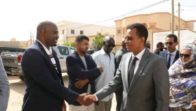 صورة وزير الصيد يزور وكالة تنمية الصيد و استزراع الاسماك