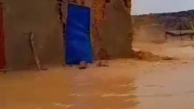 صورة السيول تحاصر قرية آكوينيت التابعة للحوض الغربي