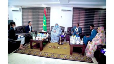 صورة رئيسة جهة نواكشوط تستقبل السفير الياباني
