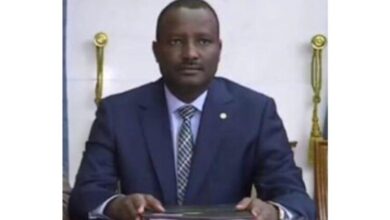 صورة وزير الوظيفة العمومية والعمل يتوجه إلى جنيف نواكشوط
