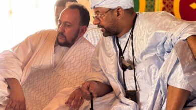 صورة السنغال: أسرة “أهل الشيخ امح” تزور الخليفة العام للطريقة القادرية في غرب إفريقيا الشيخ عبد العزيز ولد الشيخ آياه